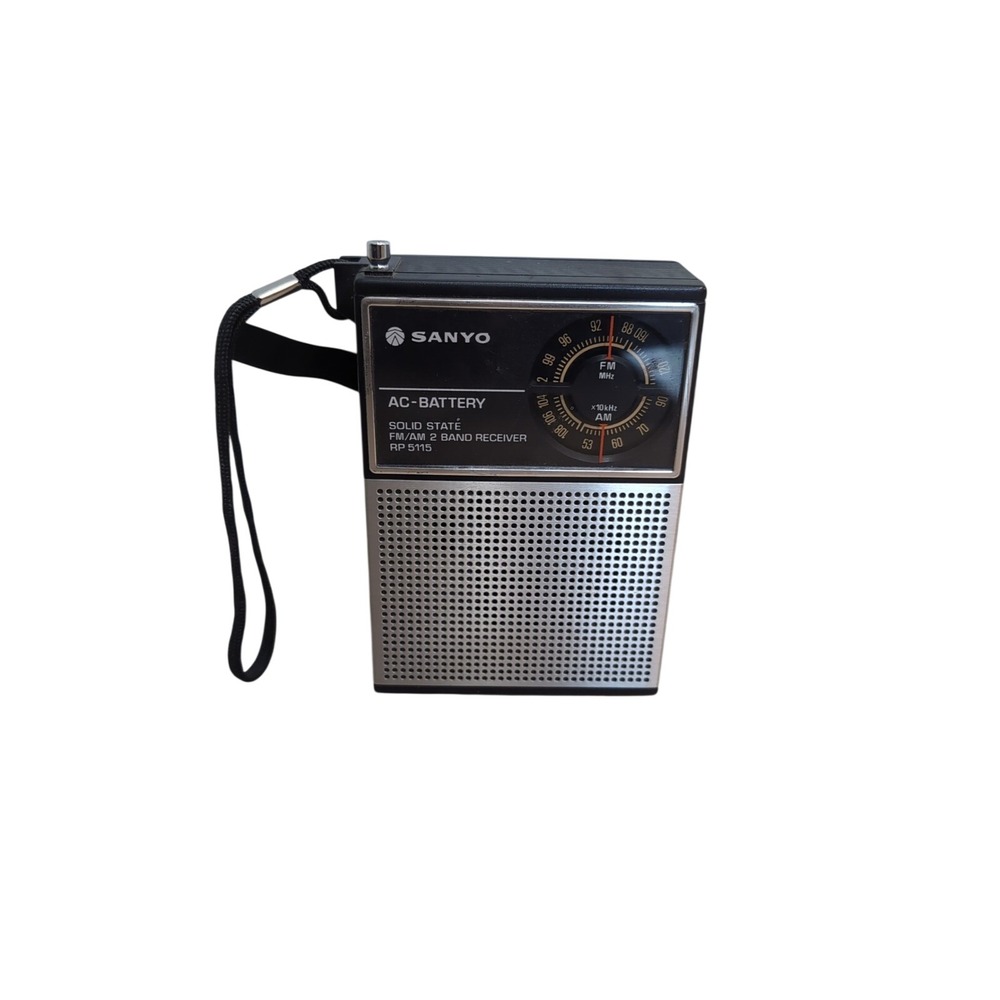 Vintage Sanyo RP 5115 FM/AM 2 Band Receiver AC Battery Radio Solid State Working